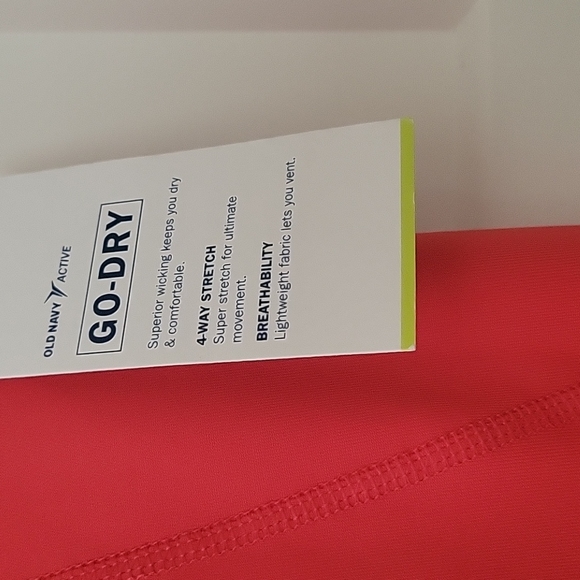 Closet clean out - Picture 2 of 4